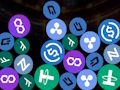 Spel Slå ihop Crypto 2048-pussel  på nätet