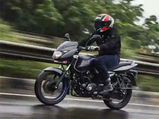 Spel Bajaj Pulsar 125 på nätet