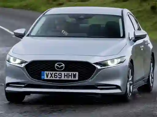 Spel Mazda 3 Sedan på nätet