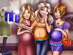 Spel Princesses Pregnant Selfie på nätet