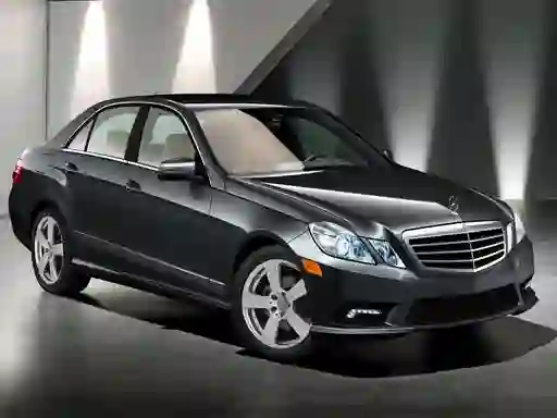 Spel E-Class Sedan Puzz på nätet