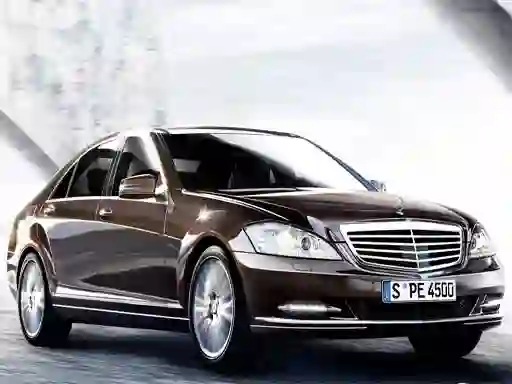 Spel Luxury Sedan Suzzle på nätet