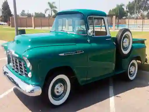 Spel Classic Trucks Puzzle på nätet