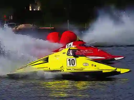 Spel Motor Racing Boat på nätet